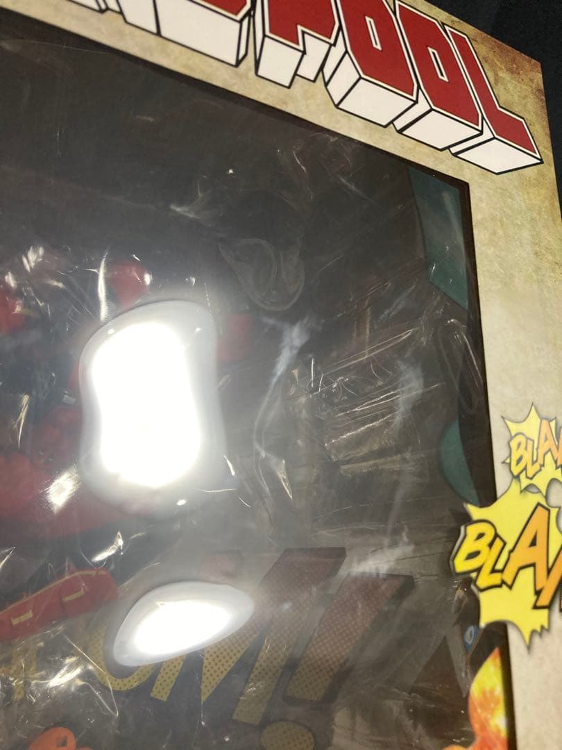 デッドプール フィギュア Breaking the Fourth Wall