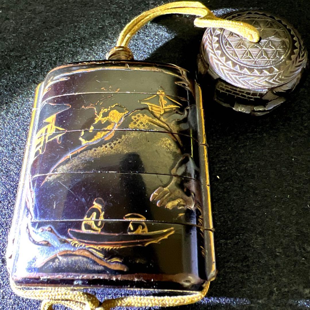 江戸時代　蒔絵木彫五段印籠、透彫木彫根付　43g 東Y8-0109☆2Fタルチ