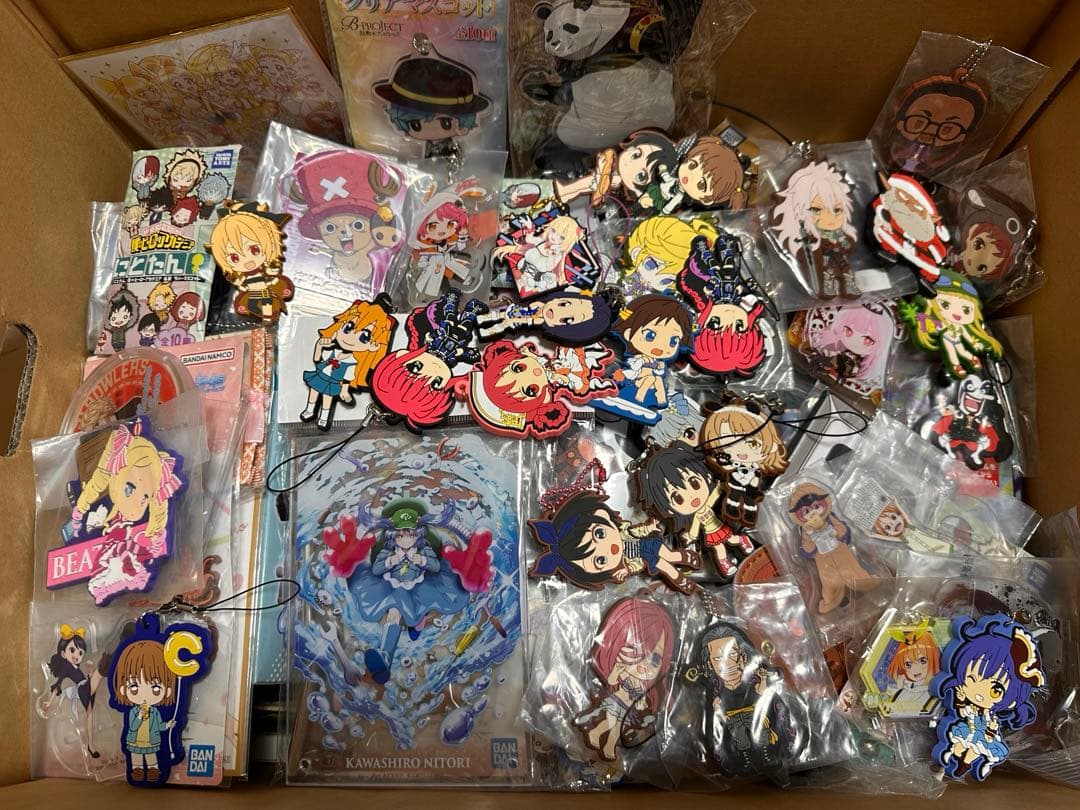 400 アニメグッズ　人気　ジャンプ　萌え　美少女　少年　漫画　大量