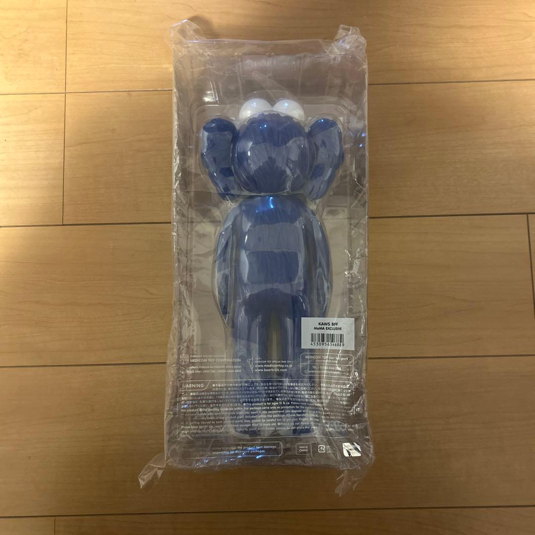KAWS BFF MoMA EXCLUSIVE 15インチ　カウズ　真作　希少