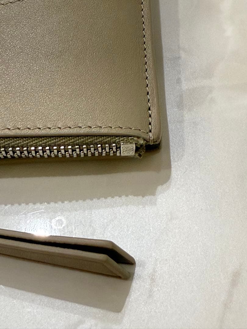 美品 LOEWE ロエベ パズル スリム コンパクト ウォレット 二つ折り財布