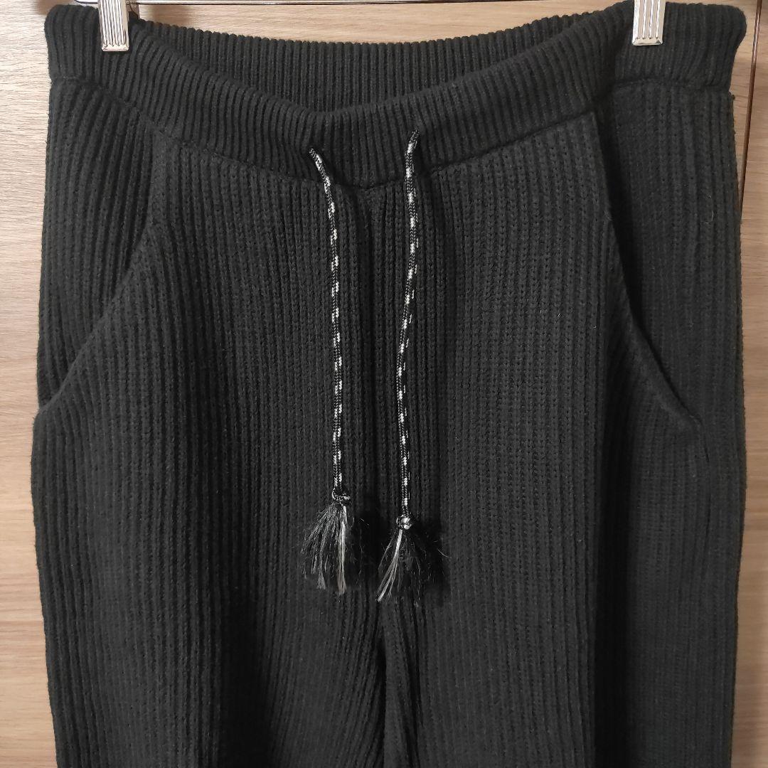 極美品glamb、グラム 極厚ニット生地 サルエルパンツ Lサイズ 黒 ブラック