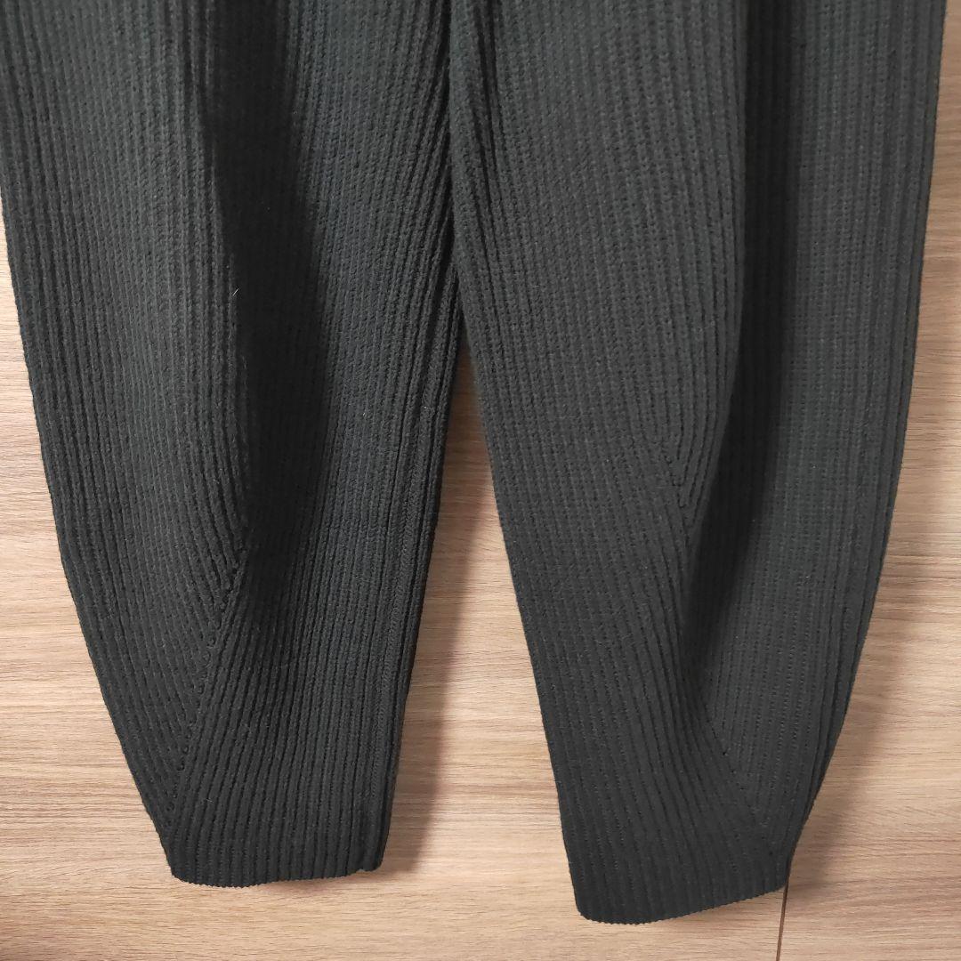 極美品glamb、グラム 極厚ニット生地 サルエルパンツ Lサイズ 黒 ブラック