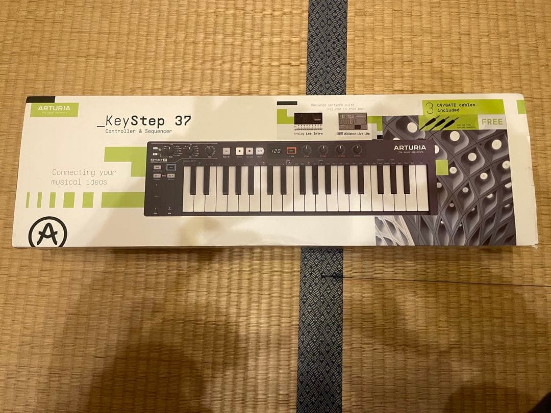 ARTURIA KEYSTEP 37 BLACK EDITION 限定品