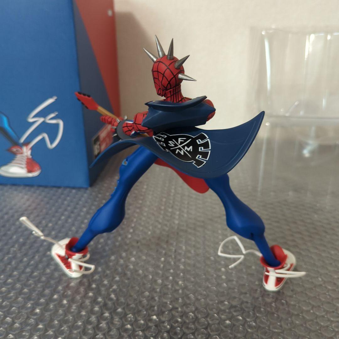 【希少】スパイダーパンク アンルーリー インダストリーズ フィギュア