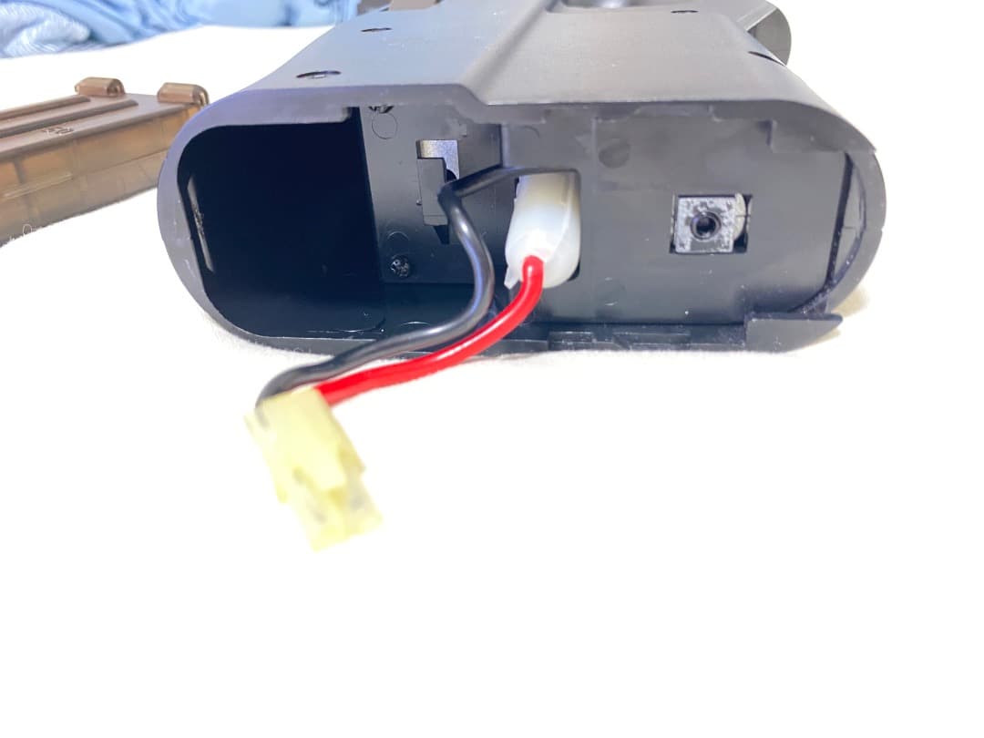 東京マルイ　FN P90 スタンダード　PDW 電動ガン　エアソフトガン