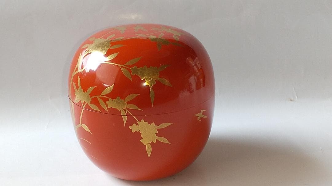 中村宗悦 作 井伊宗観好 枇杷に鵆蒔絵 洗朱丸棗 共箱 漆器 漆芸 茶道具 美品