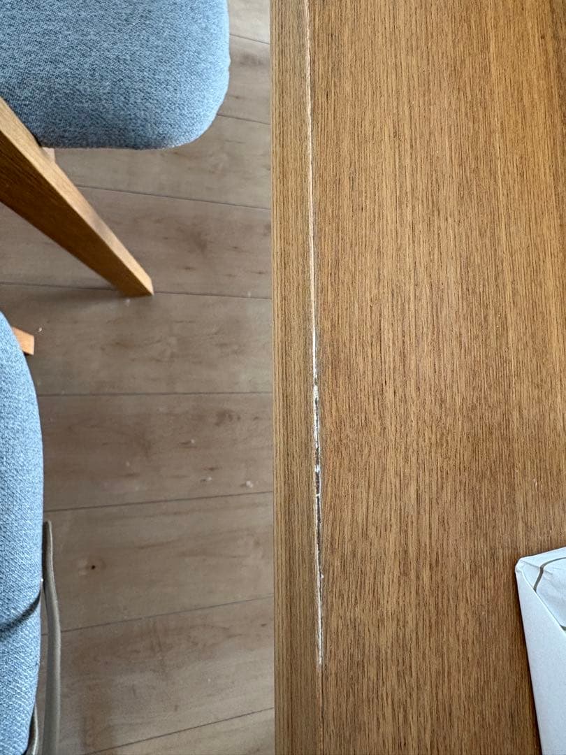 ak様値下げ　引取り可能な方。SIGNEダイニングテーブルチェア　４点セット