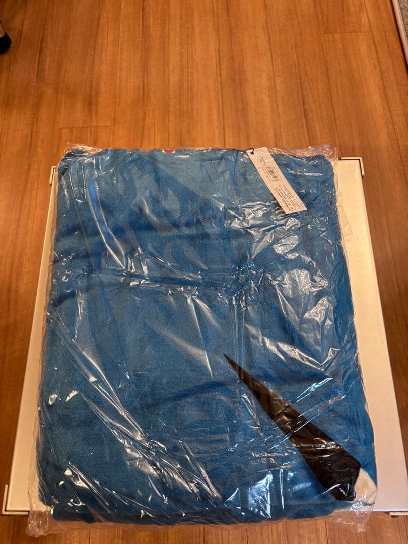 FRAGMENT x POKEMON THUNDERBOLT ブランケットブルー