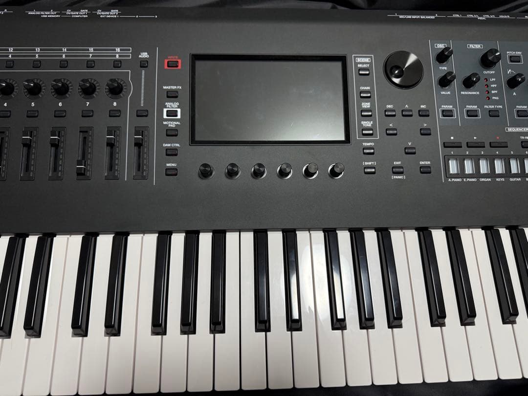 美品 Roland FANTOM-6EX ケース付き