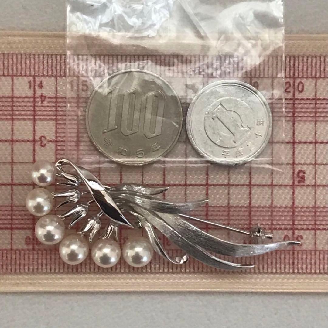 週末限定お値下げ！【未使用級！】ミキモト パール6珠　フラワーブーケ　ブローチ