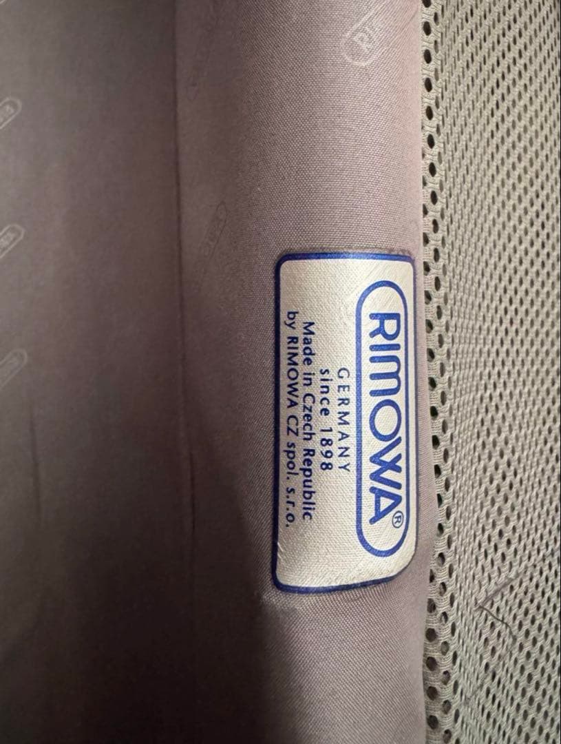 最終値下　美品　リモワ　サルサ　35L 2輪　機内持込可　ブラック