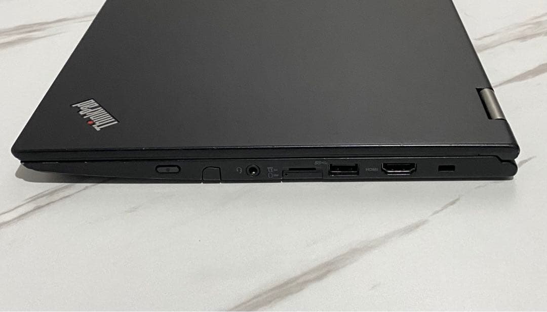 Thinkpad Yoga370 i5 8GB 128GB 第7世代