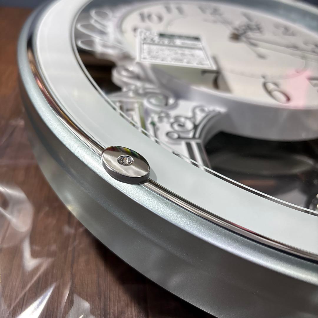 リズム掛け時計 電波時計アナログ スモールワールドプラウド 4MN523RH05