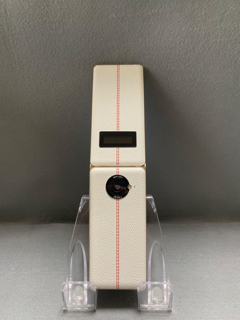 希少超美品 SIMフリー Mode1 RETRO II 64GB