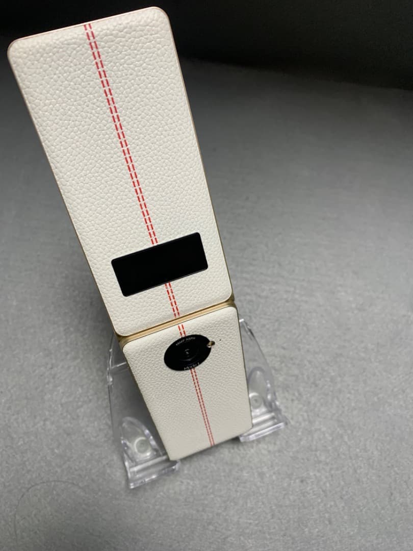 希少超美品 SIMフリー Mode1 RETRO II 64GB