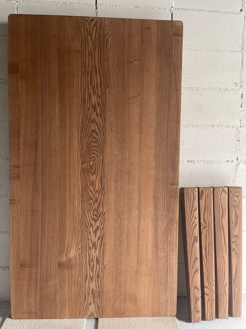 美品　天然木オーク無垢材　ダイニングテーブル　大手百貨店購入品　北欧　テーパー脚