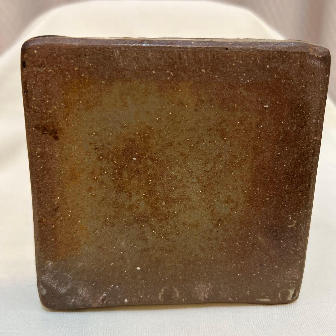 ◉本日限定◉照屋佳信　角瓶　線彫り　やちむん　照屋窯