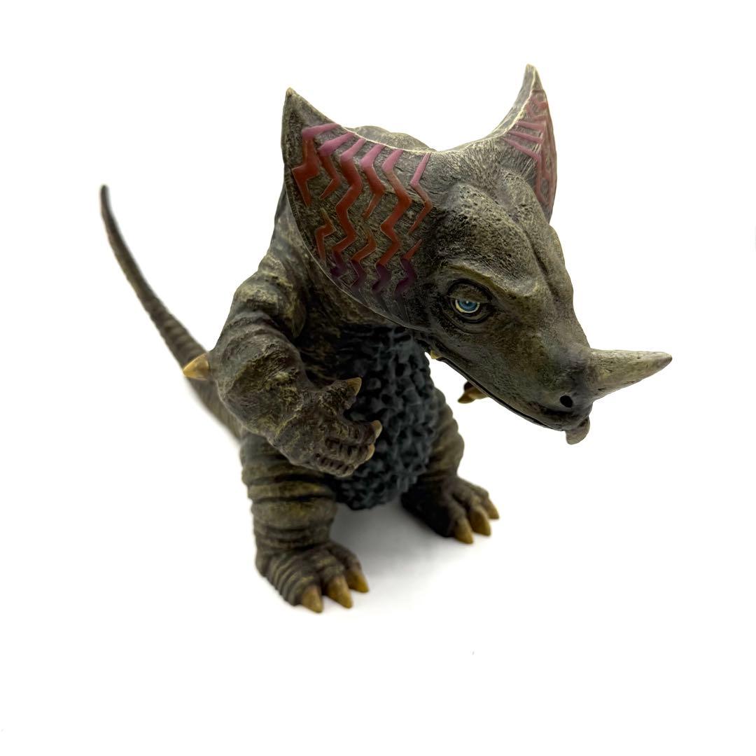 ゴモラ おとなりのかいじゅう フィギュア ウルトラマン