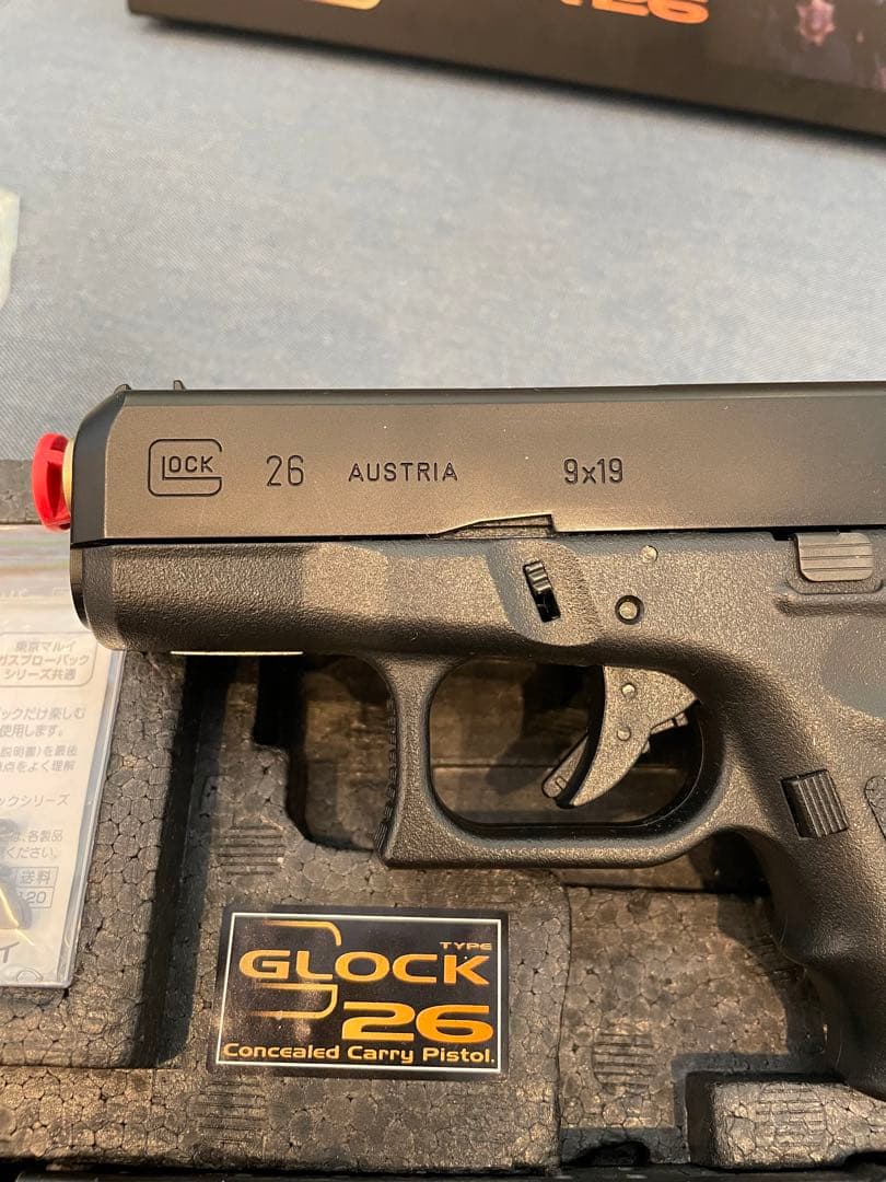 東京マルイ GLOCK 26 エアソフトガン スペアマガジン付き
