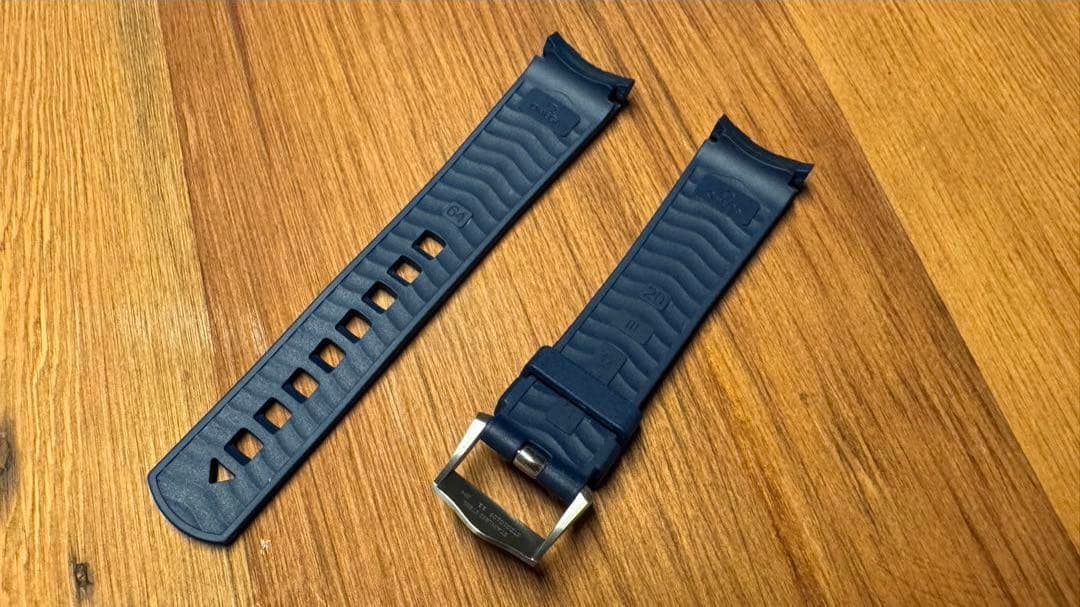 美品オメガ純正 シーマスター ダイバー300M ラバーベルト 20mm