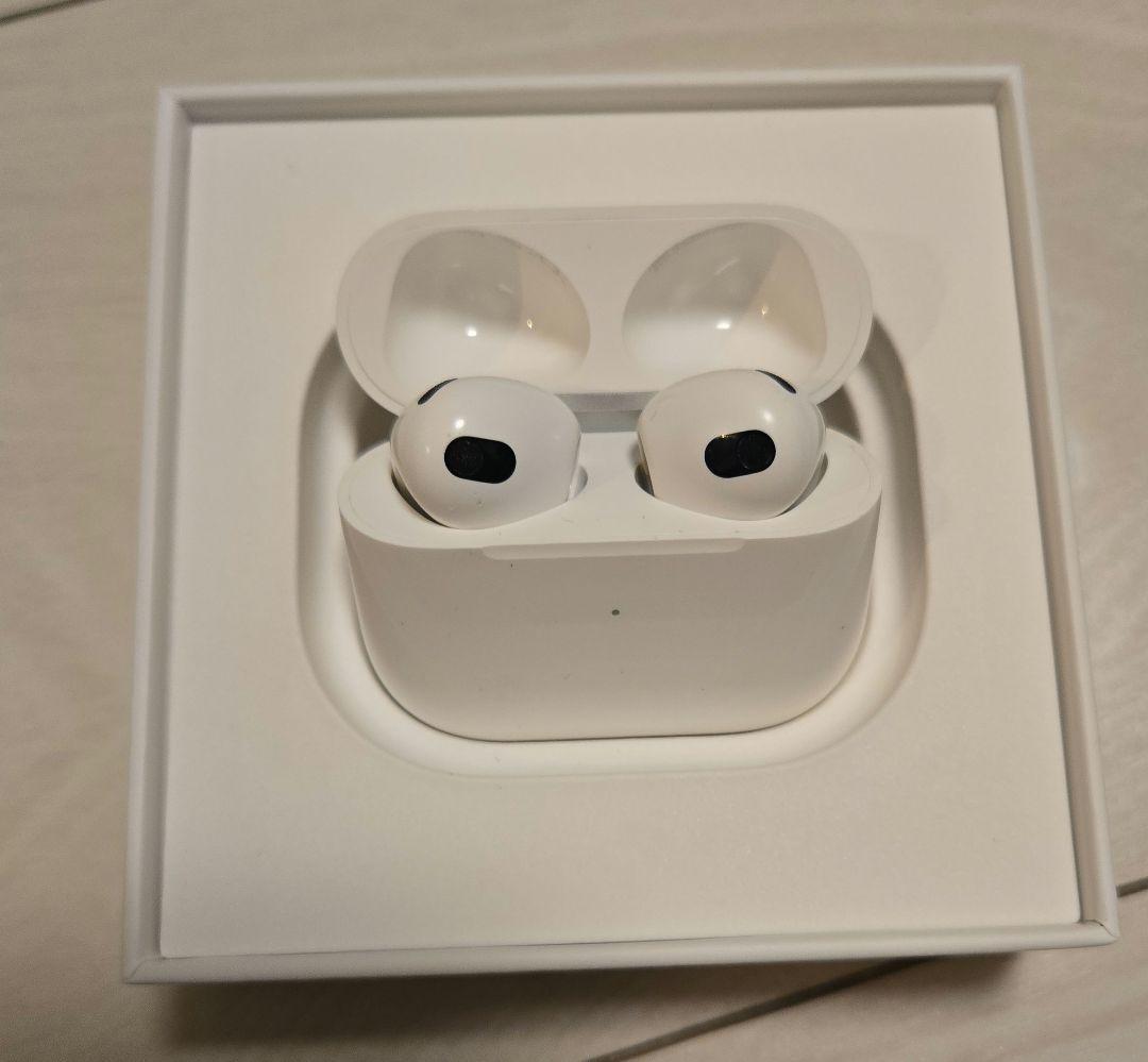 第3世代AirPods本体 ホワイト