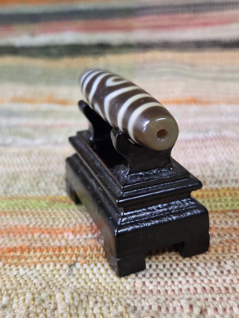 063　天珠　正統派　三眼天珠　dzibeads！