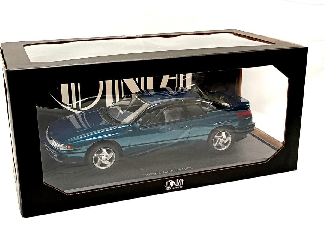 DNA 1/18 スバル アルシオーネ SVX 1991 (グリーンメタリック)
