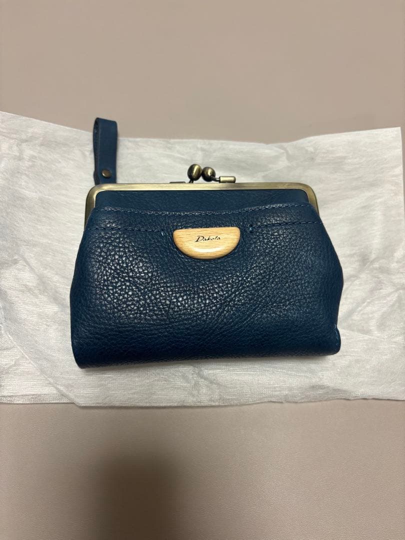 Dakota 二つ折り財布