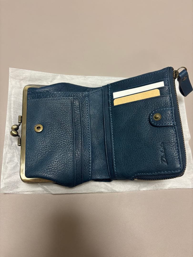 Dakota 二つ折り財布