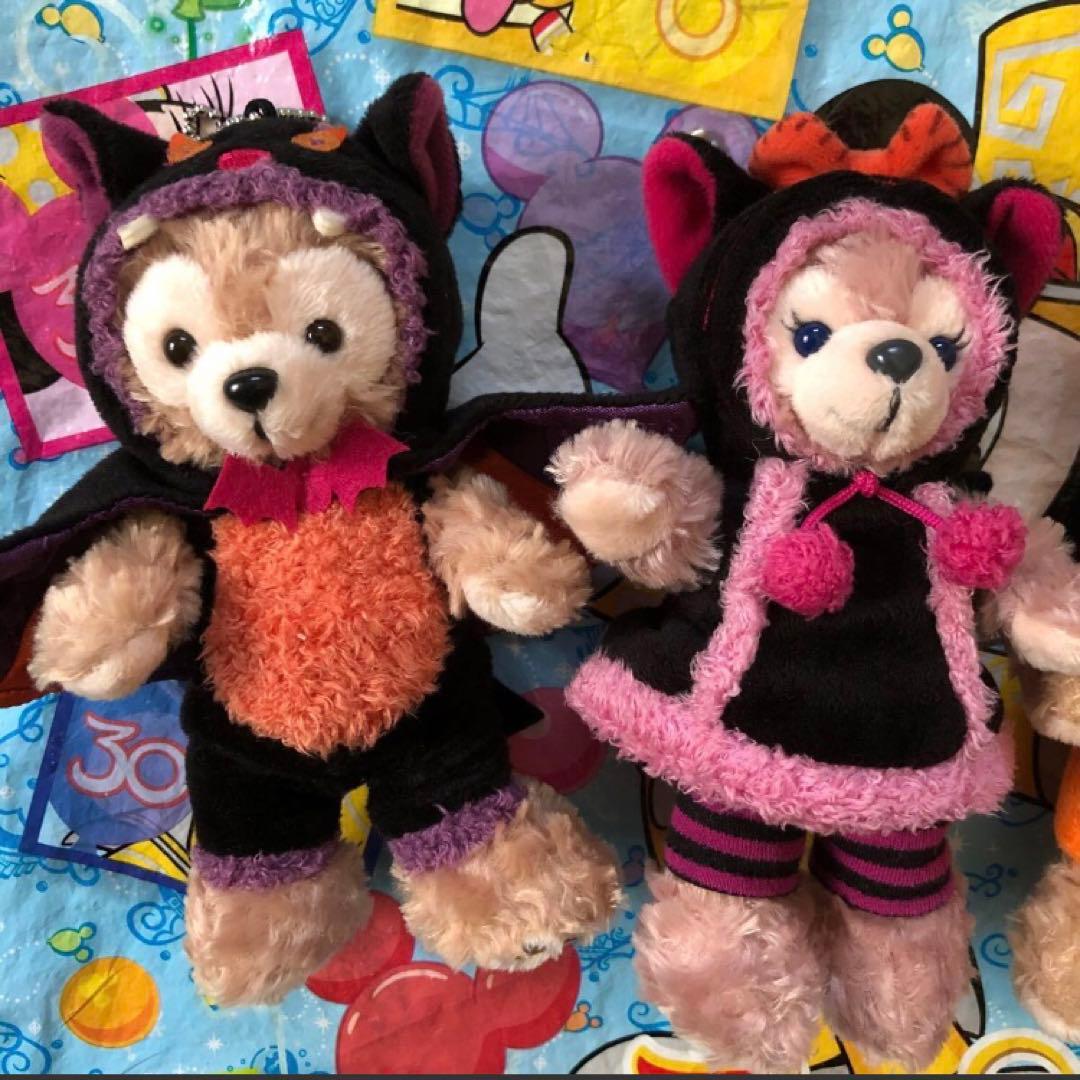 ディズニー　ダッフィー  シェリーメイ  ハロウィン　ぬいば　ぬいぐるみバッジ