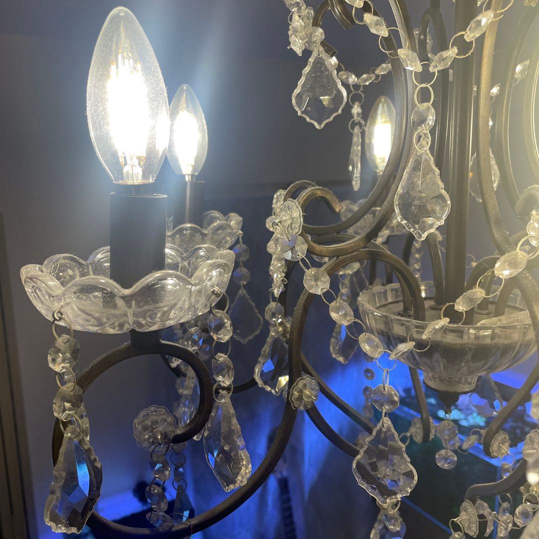 アンティーク調　ゴールドシャンデリア