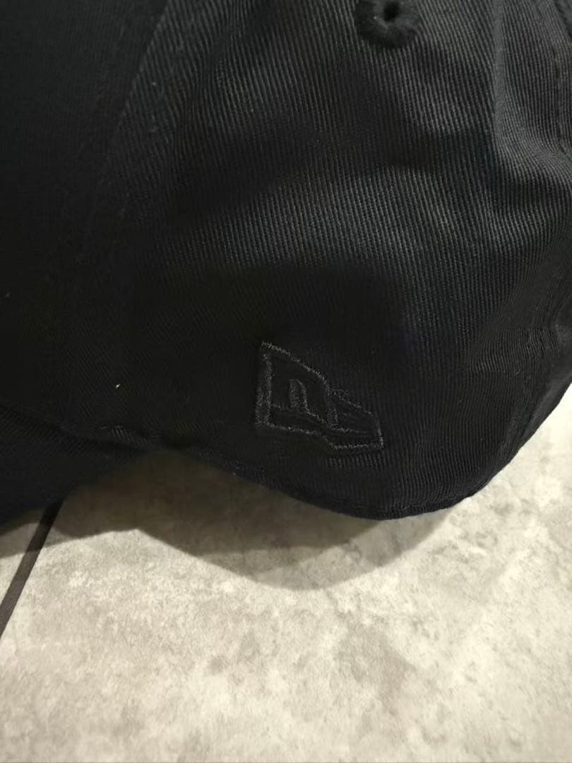 SAINTLAURENT ×NEWERA 9FORTY キャップ