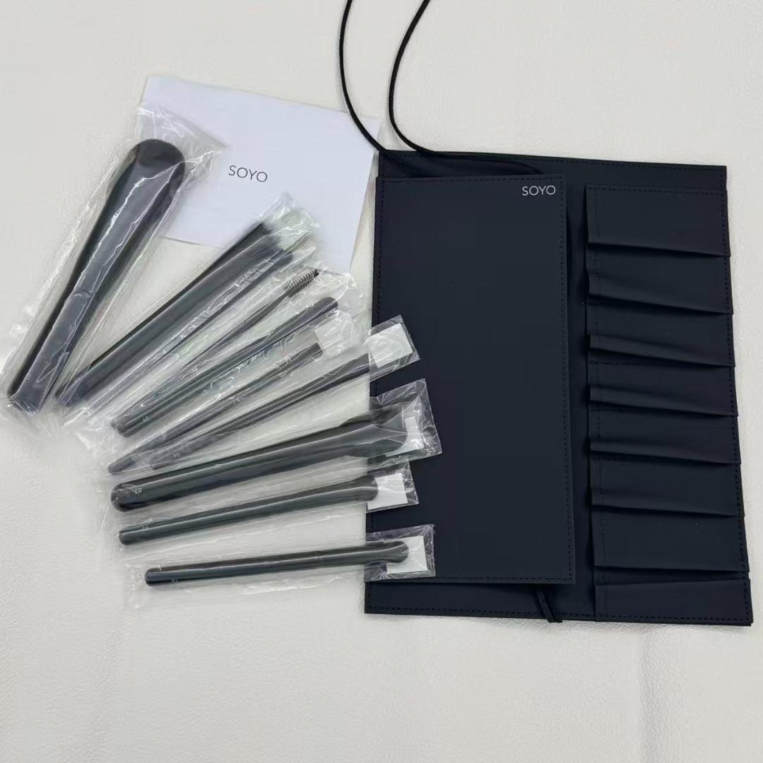 メイク道具・化粧小物 uni