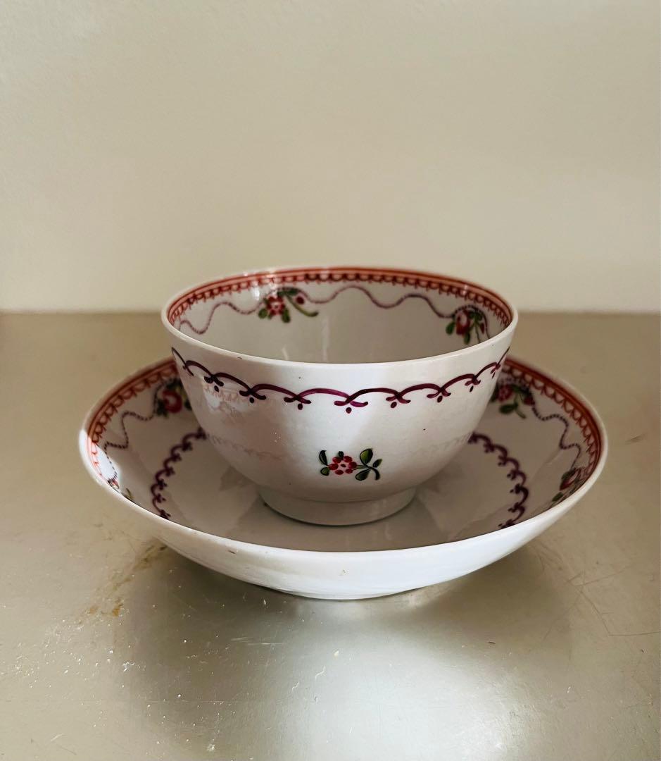 アンティーク　手描きカップ&ソーサー　ｃ/ｓ　イギリス