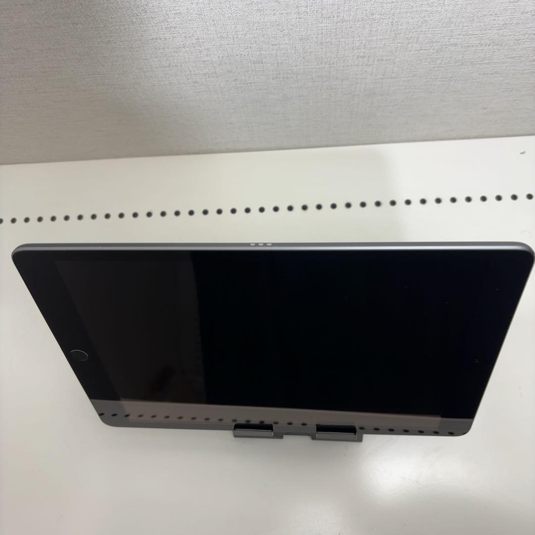 早い者勝ち　バッテリー　良好　iPad 第８世代　32GB