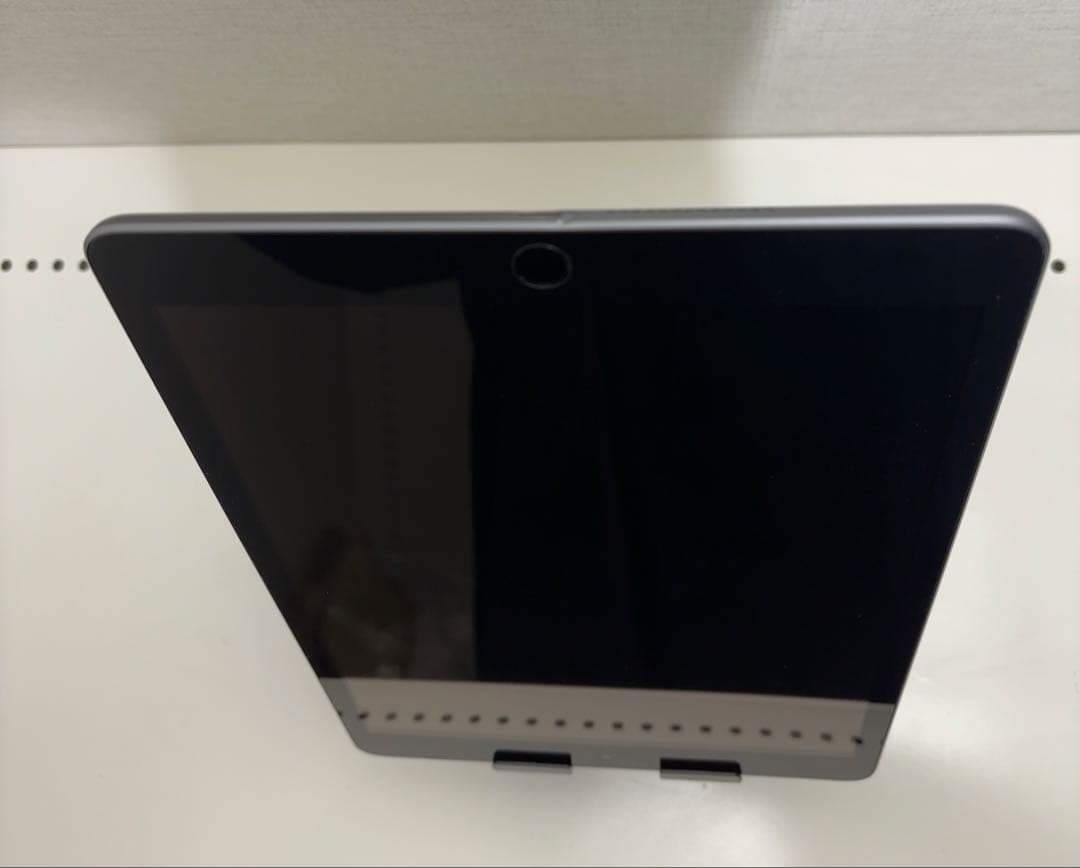 早い者勝ち　バッテリー　良好　iPad 第８世代　32GB