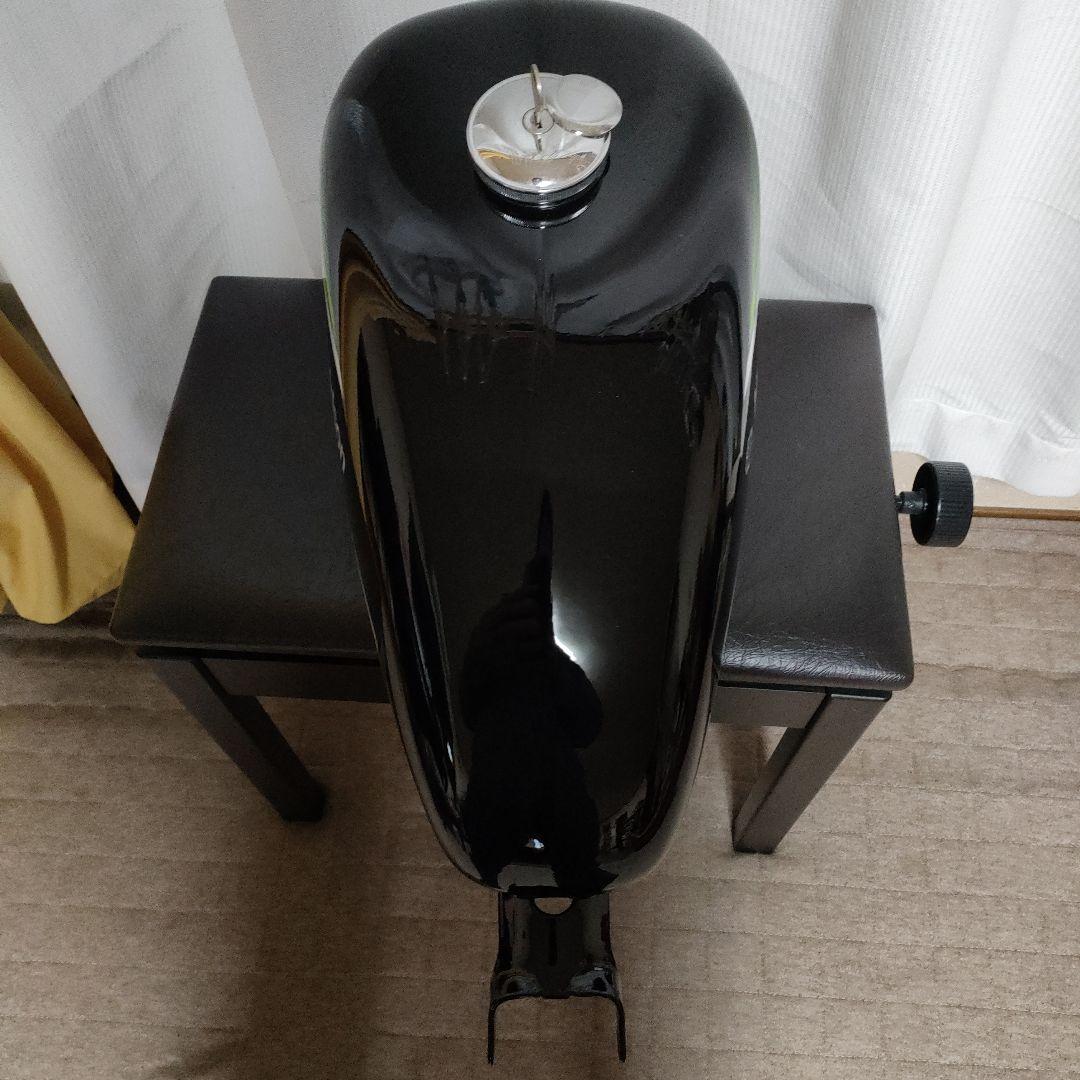 週末値下　ハーレーダビッドソン　スポーツスター　タンク　スポタン