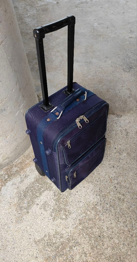 航空会社仕様スーツケース濃紺 ヴィンテージ　1980年代