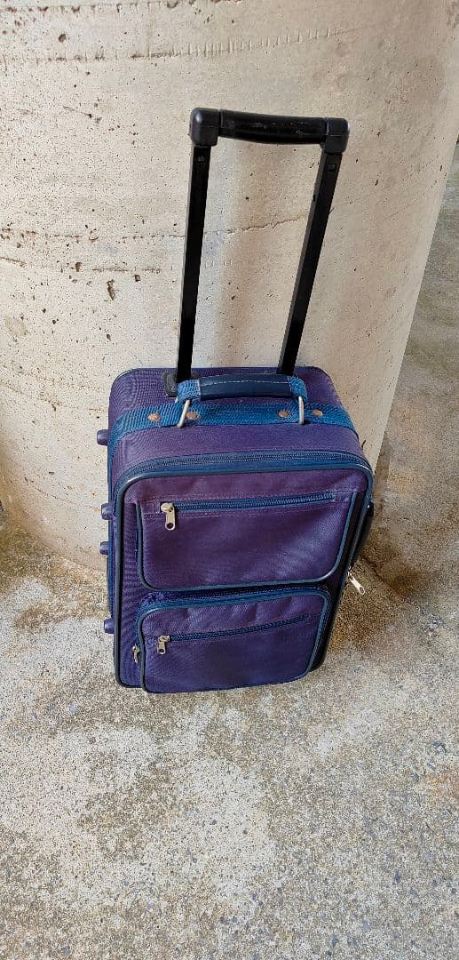 航空会社仕様スーツケース濃紺 ヴィンテージ　1980年代