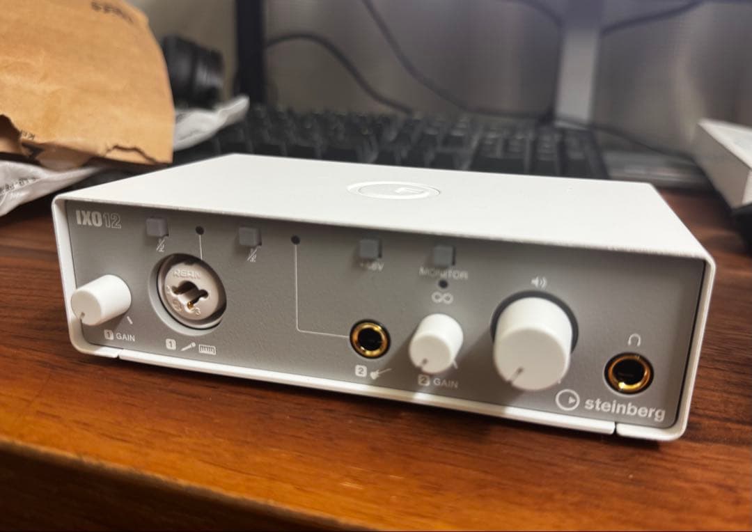 steinberg IXO12 オーディオインターフェイス