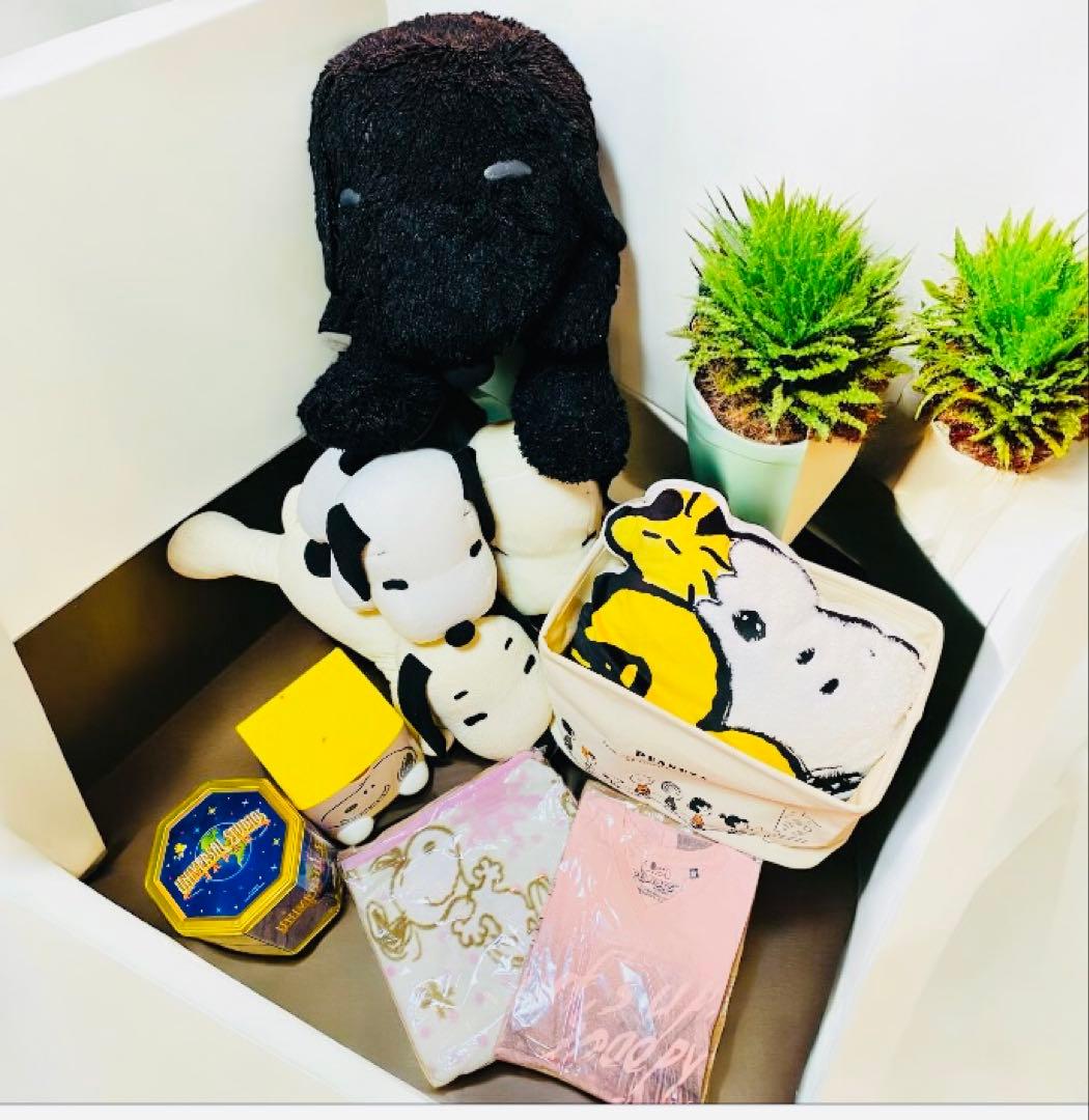 スヌーピー グッズまとめ売り　ぬいぐるみセット　雑貨　Tシャツ　お値下げ中