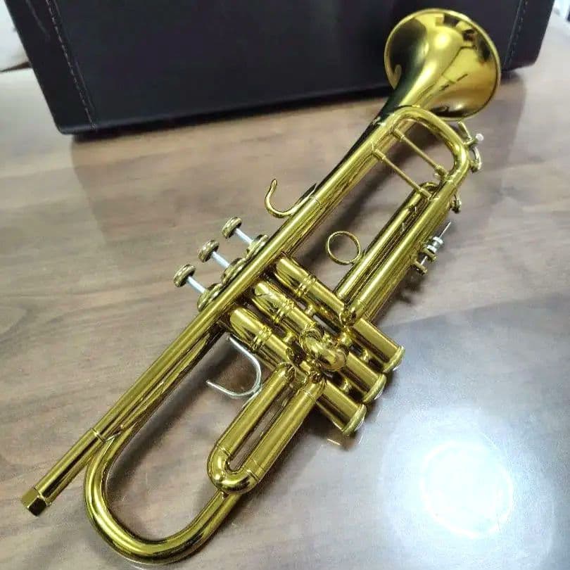 トランペット Bach 180ML 37 ✩ ライトウェイトモデル