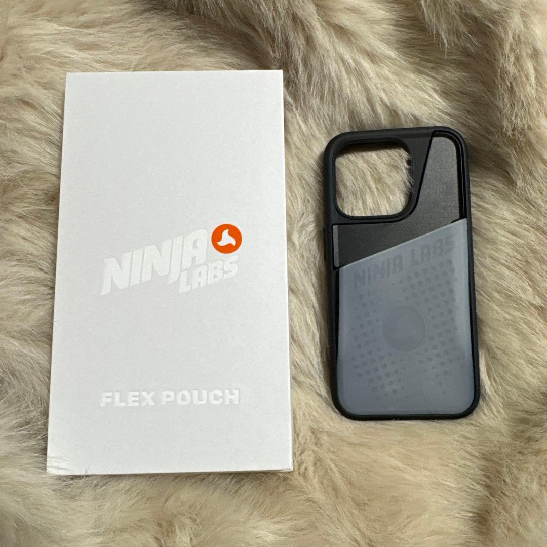 NINJA LABS Flex Pouch ケース ブラック/グレー