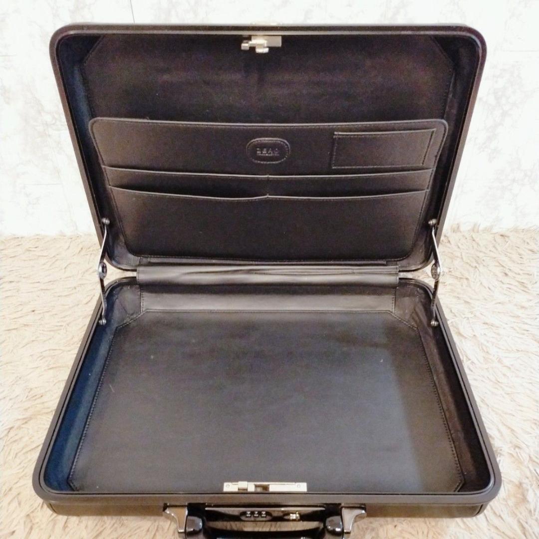 新作　ゼロハリバートン PURSUIT ALUMINUM アタッシュケース