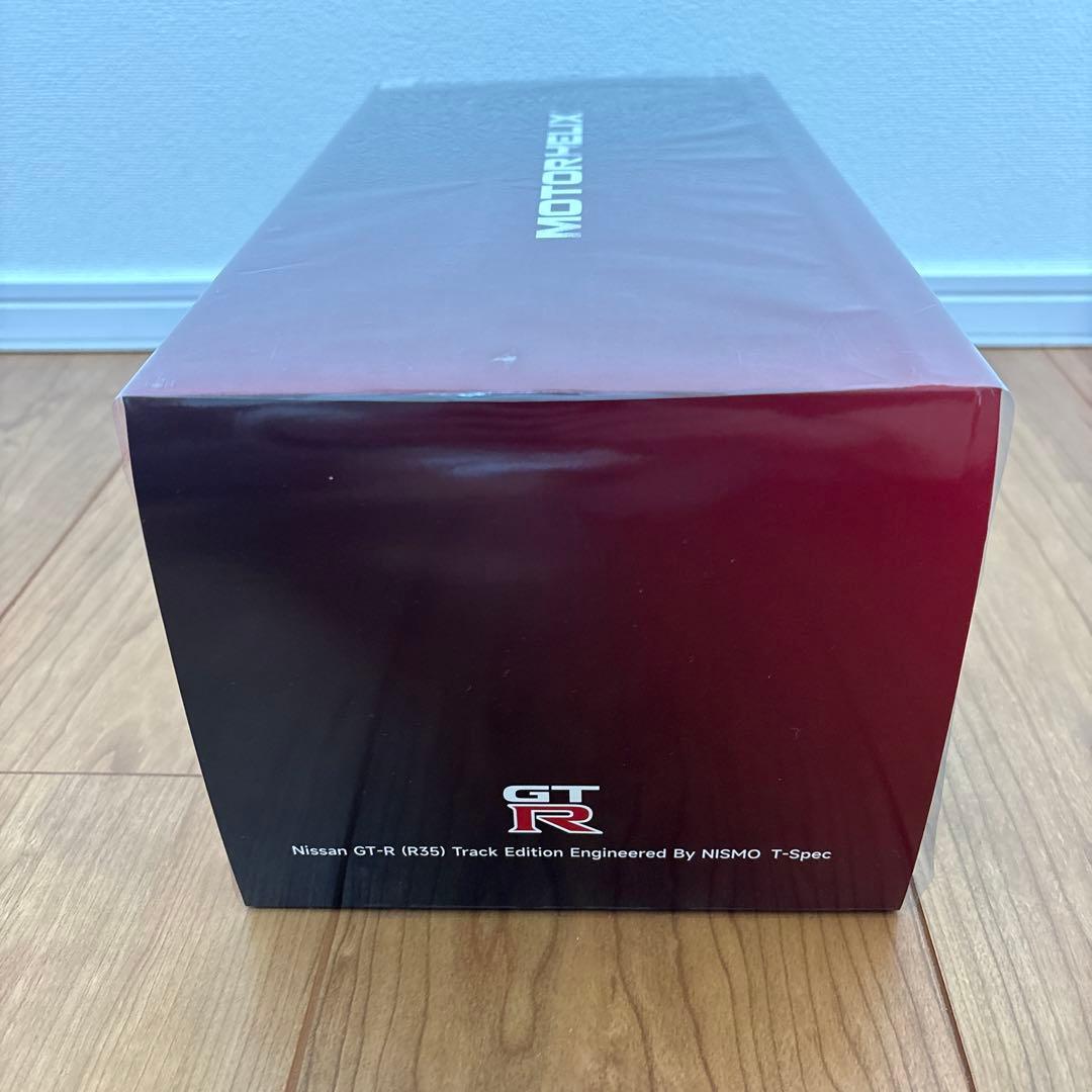 モーターヘリックス GT-R R35 トラックエディション　シルバー　1/18