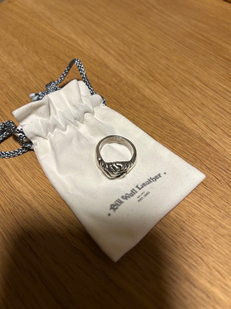 ビルウォールレザー　シェイクハンドリング