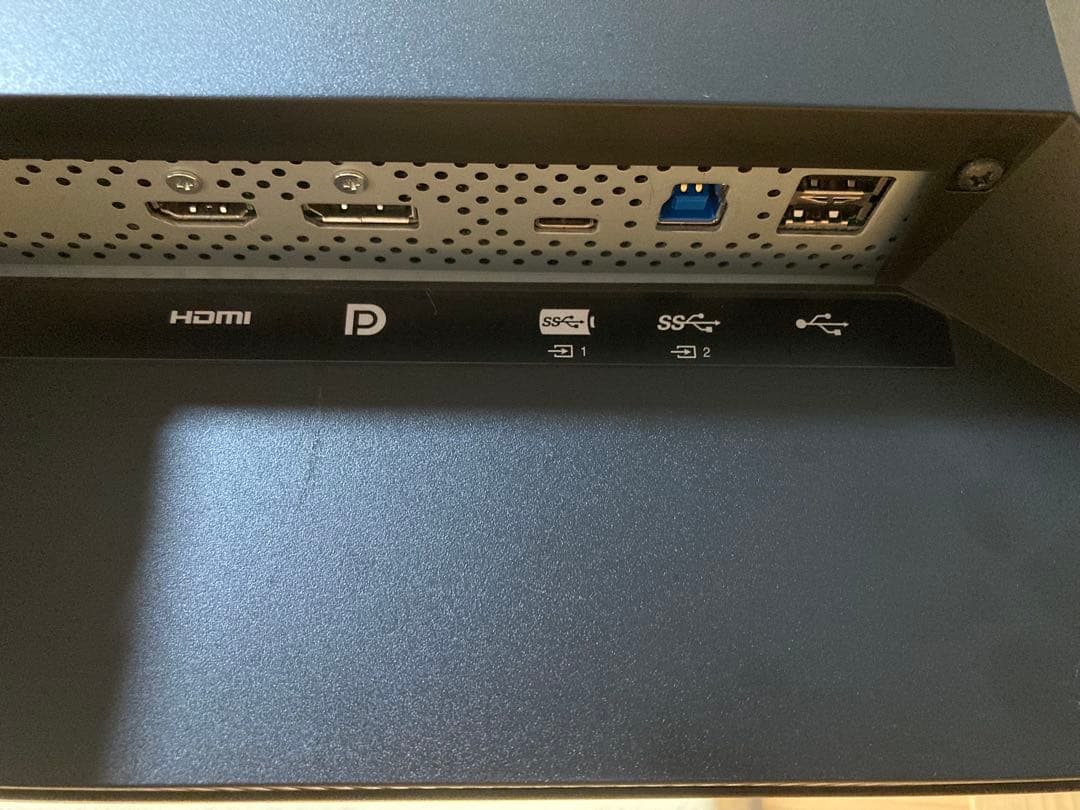 EIZO 4K 27型 カラーマネージメント液晶モニター