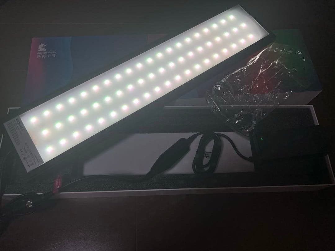 Chihiros WRGB Ⅱ 60 吊り下げキット付き