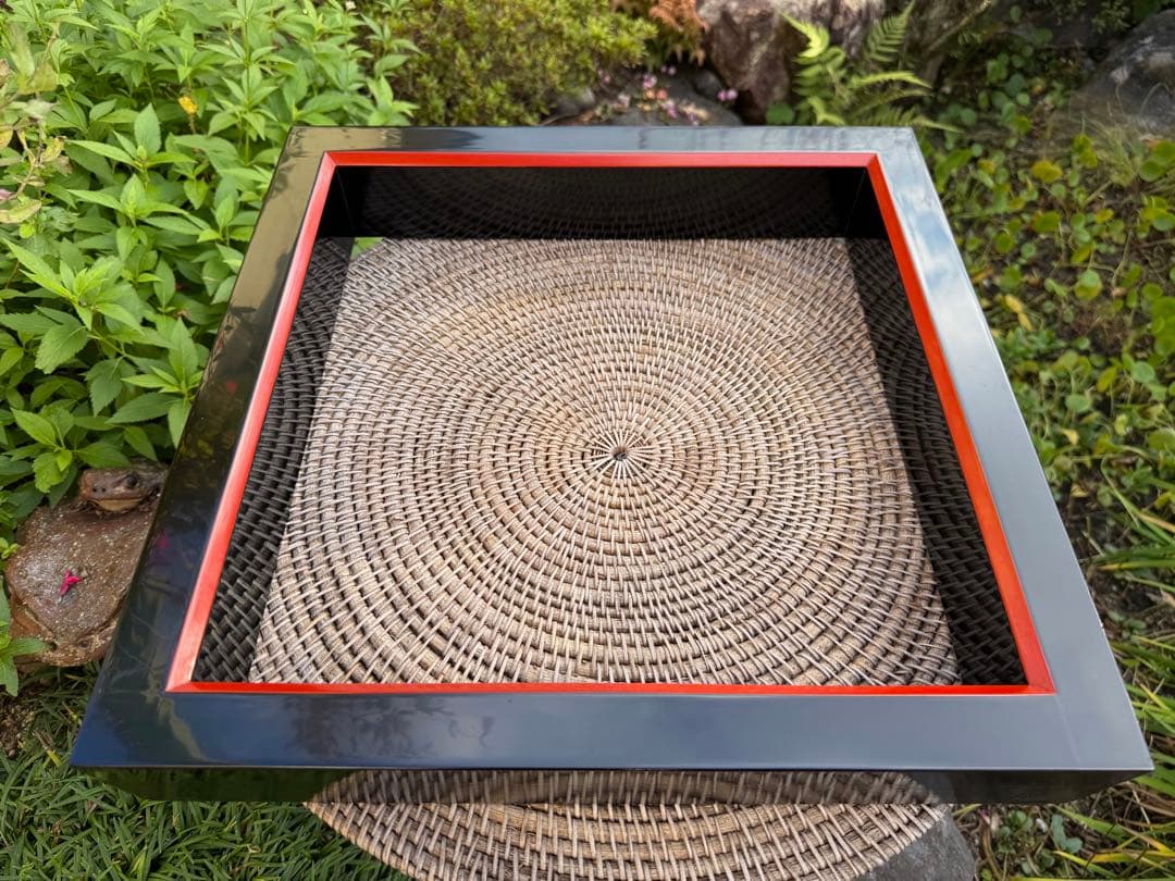 京都の素敵なヴィンテージ　茶道具　いろり　黒と赤の漆仕上げ